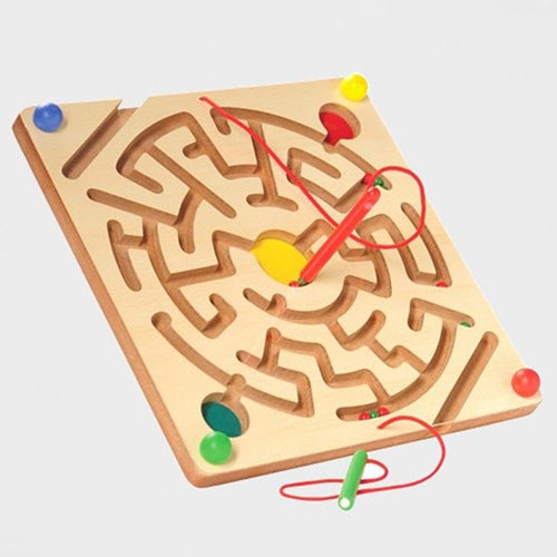 Magnetic Maze Board